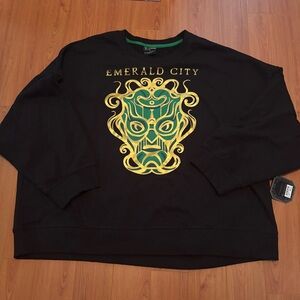 NWT Wicked and Universal Studios Emerald City Sweatshirt size M